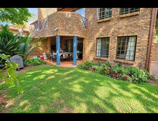 2 BEDROOM APARTMENT FOR SALE IN NORTHGATE